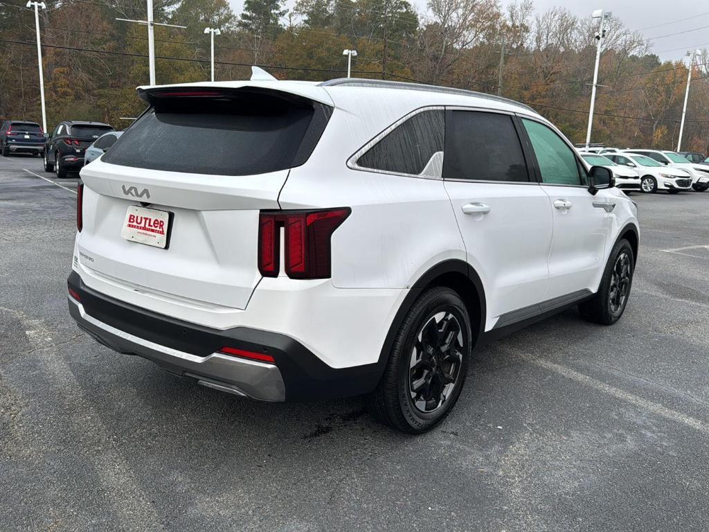 used 2024 Kia Sorento car, priced at $28,000