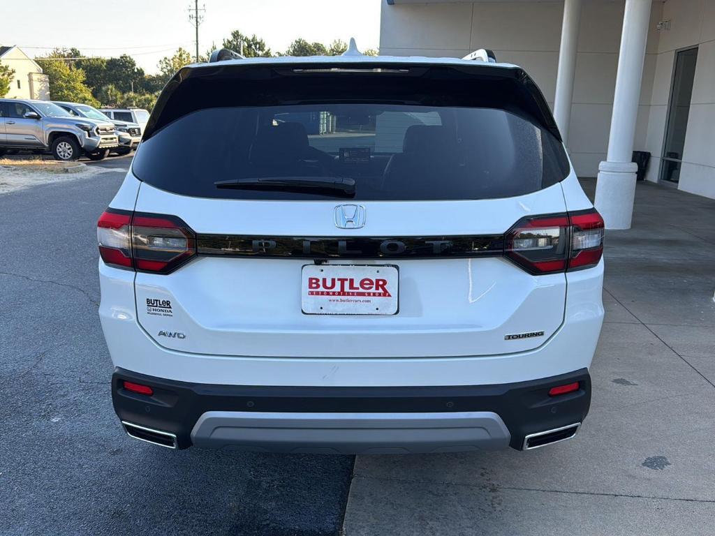 new 2025 Honda Pilot car, priced at $53,450
