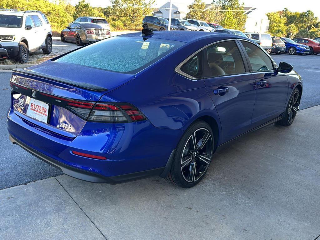 new 2025 Honda Accord Hybrid car, priced at $35,305