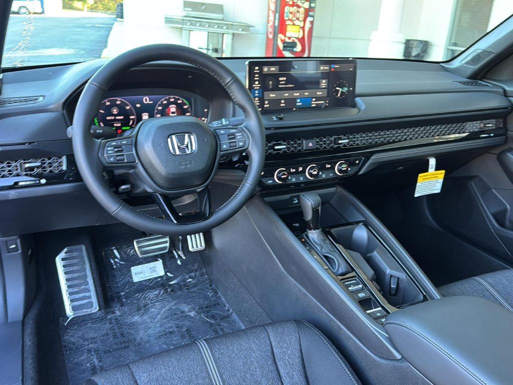 new 2025 Honda Accord Hybrid car, priced at $35,305