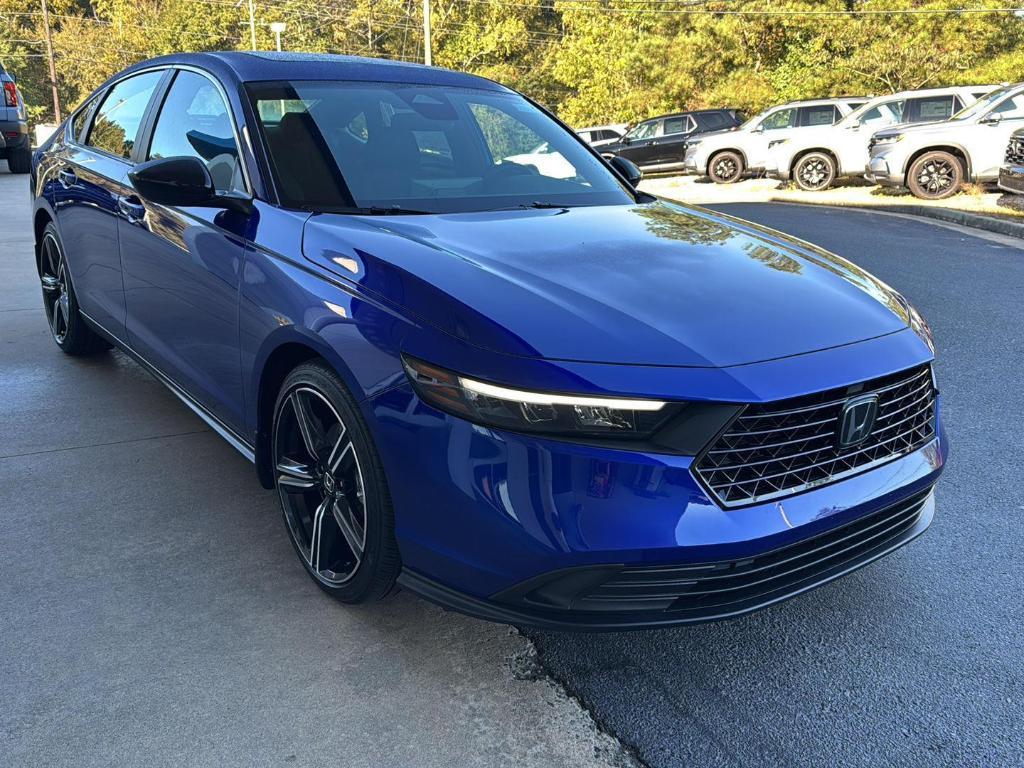new 2025 Honda Accord Hybrid car, priced at $35,305