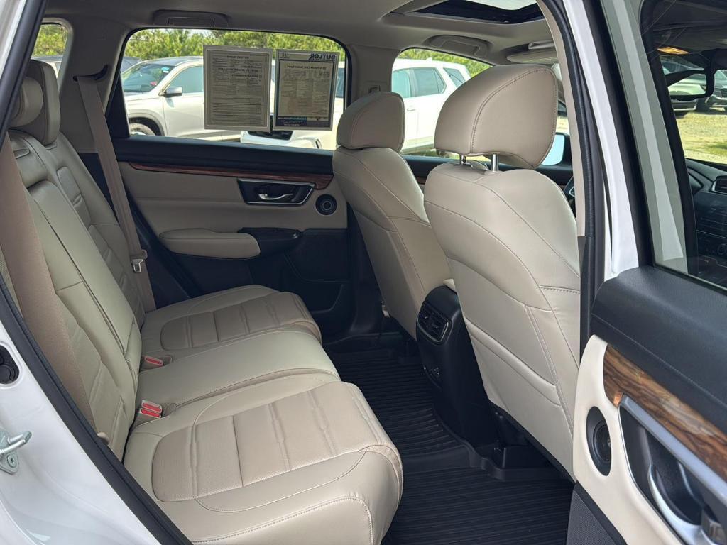 used 2022 Honda CR-V Hybrid car, priced at $35,000