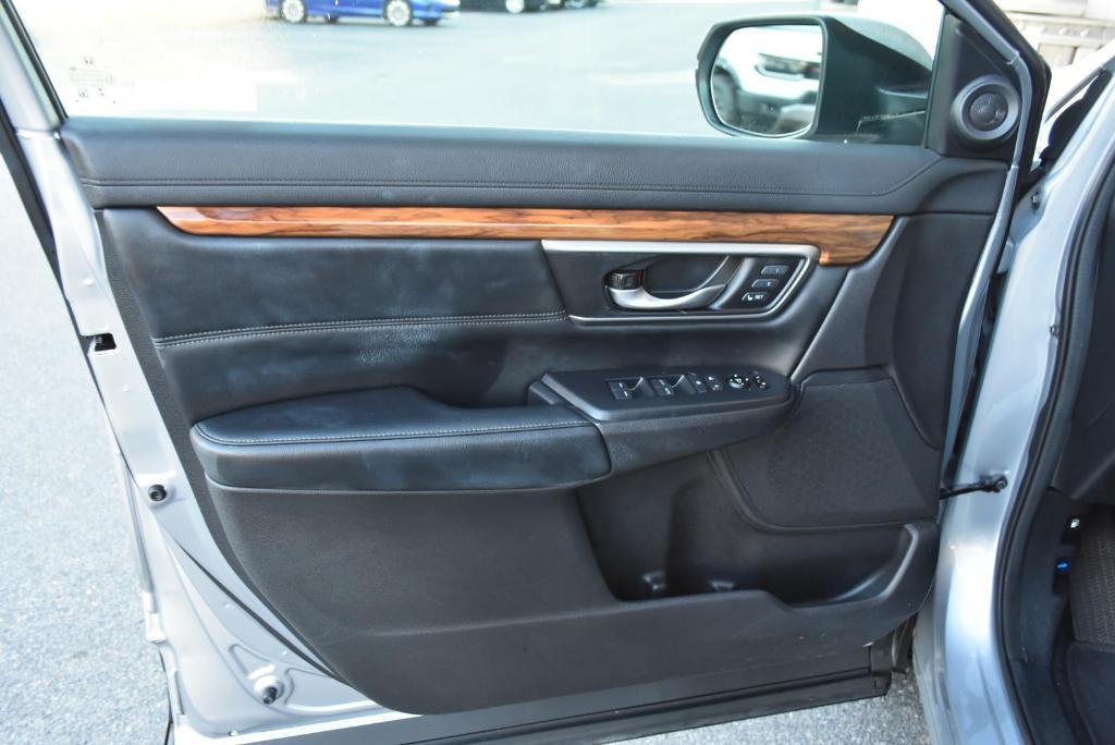 used 2019 Honda CR-V car, priced at $27,000