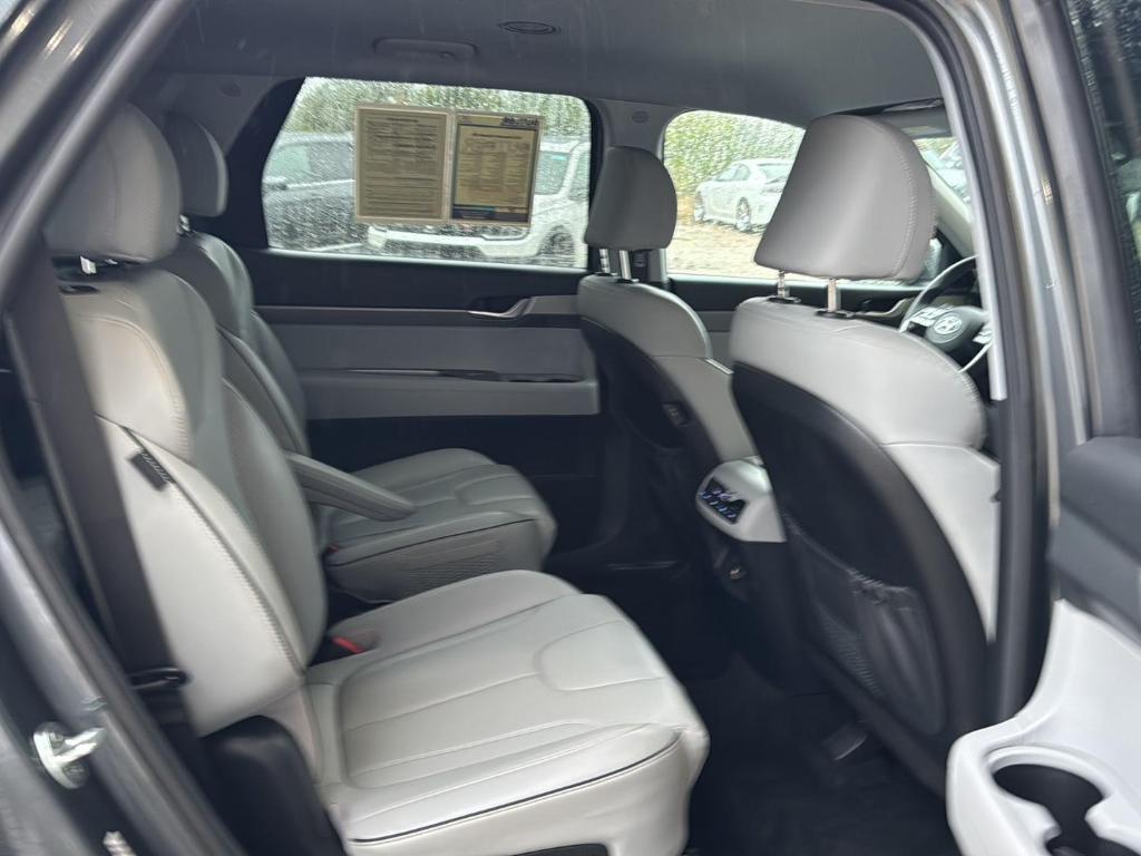 used 2024 Hyundai Palisade car, priced at $32,991