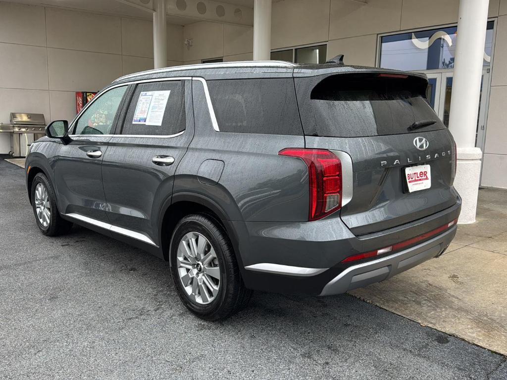 used 2024 Hyundai Palisade car, priced at $32,991
