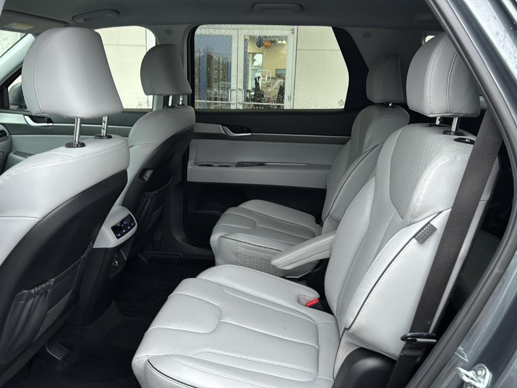 used 2024 Hyundai Palisade car, priced at $32,991