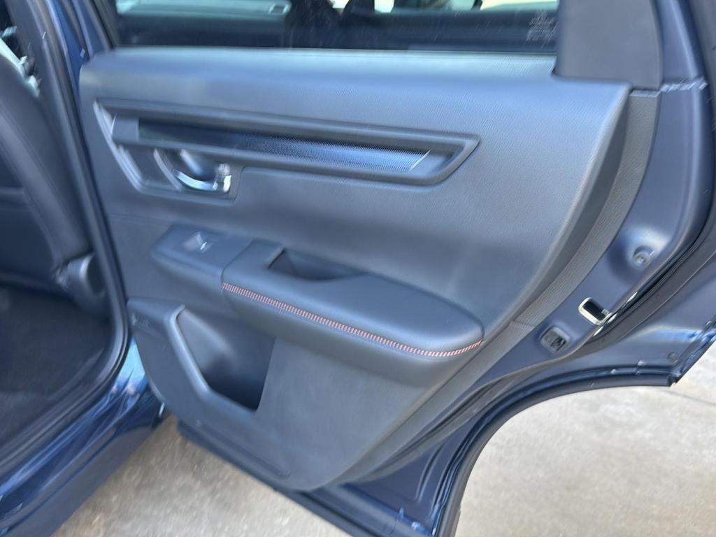 new 2026 Honda CR-V Hybrid car, priced at $40,120