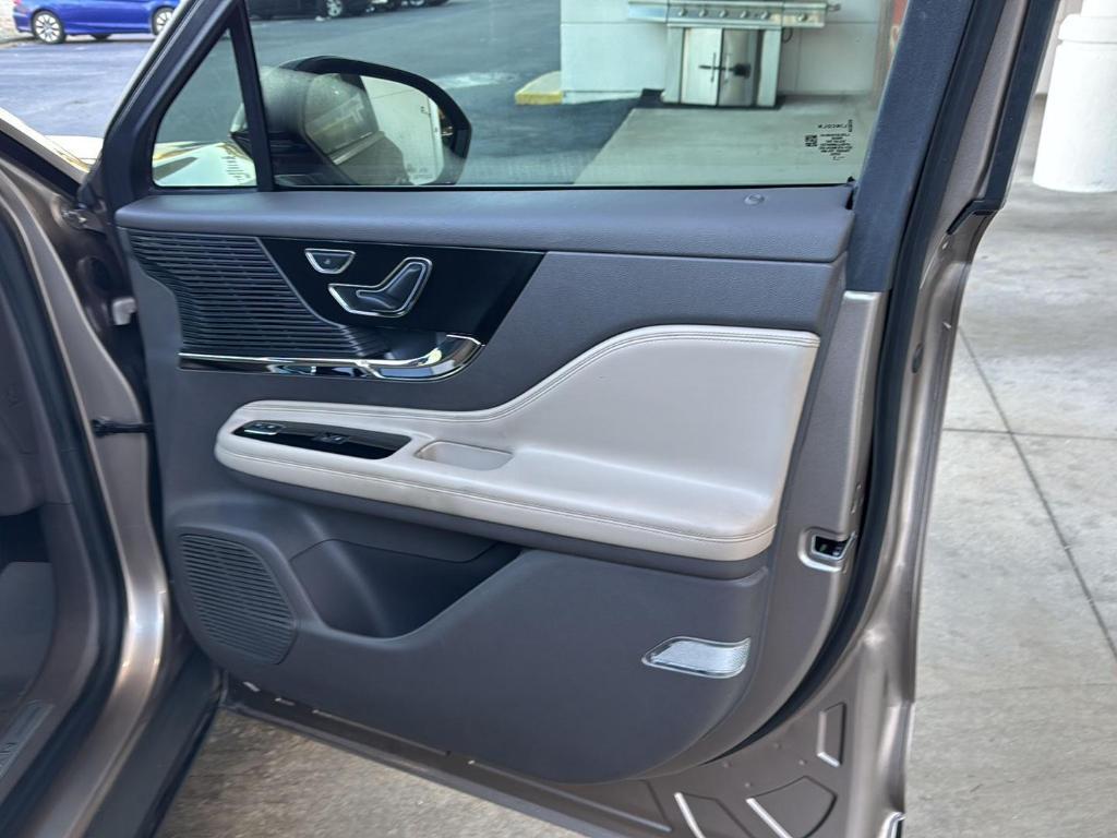 used 2020 Lincoln Corsair car, priced at $24,000