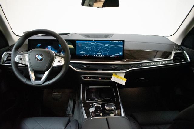 new 2025 BMW X7 car, priced at $91,205