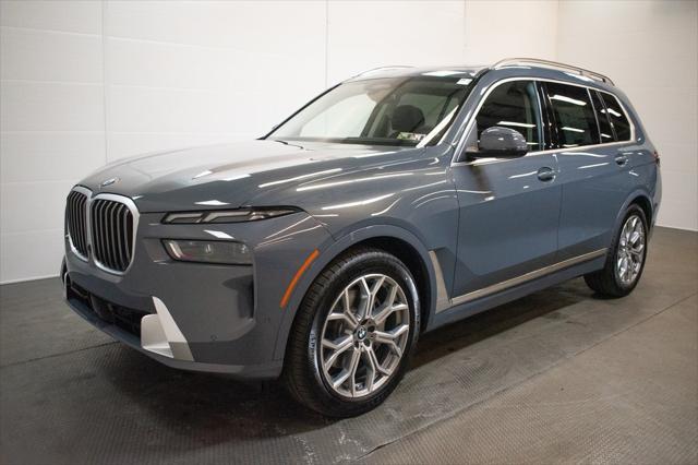 new 2025 BMW X7 car, priced at $91,205