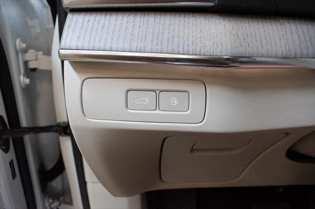 used 2025 Volvo XC90 Plug-In Hybrid car, priced at $66,201