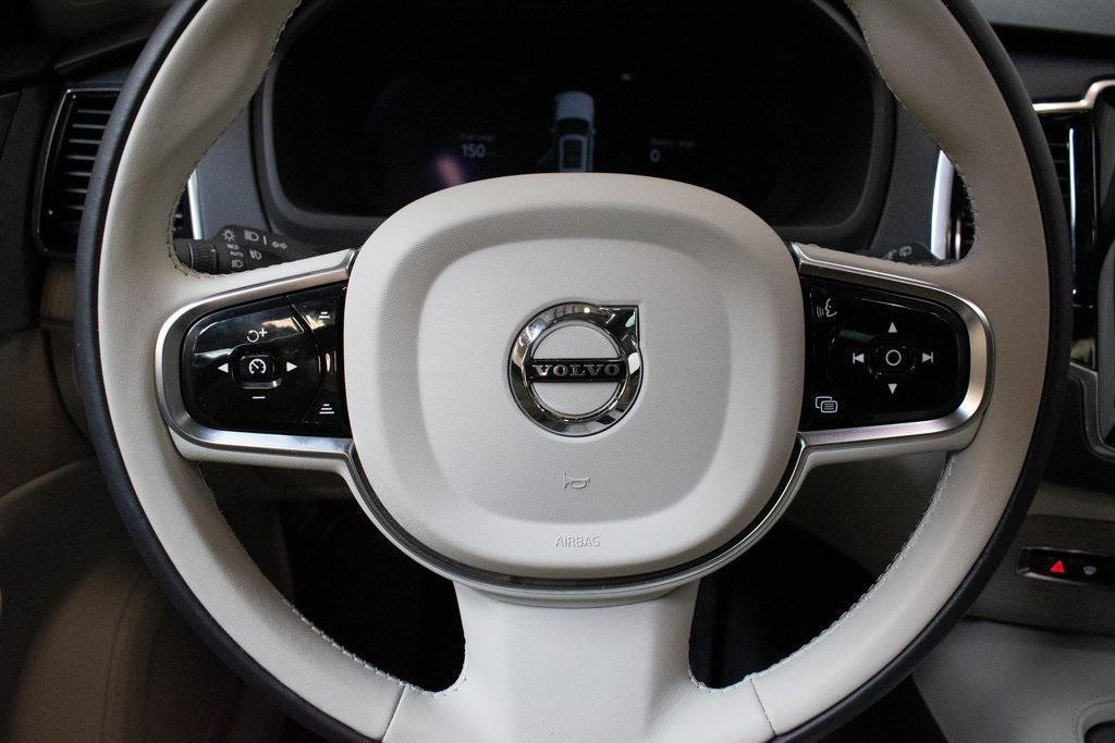 used 2025 Volvo XC90 Plug-In Hybrid car, priced at $65,000