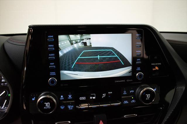 used 2022 Toyota Highlander car, priced at $36,155