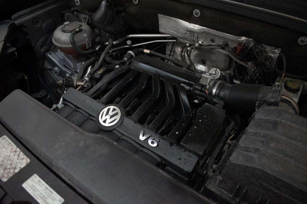 used 2021 Volkswagen Atlas Cross Sport car, priced at $27,499