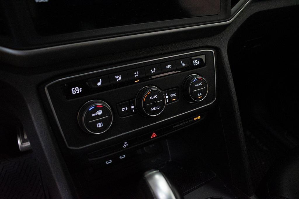 used 2021 Volkswagen Atlas Cross Sport car, priced at $27,499