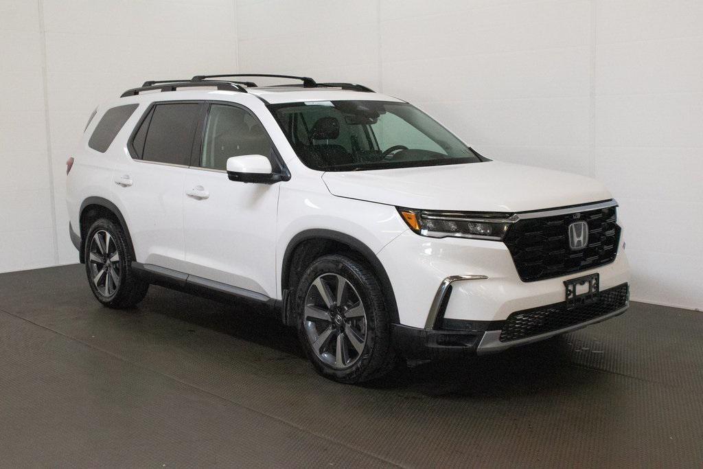 used 2023 Honda Pilot car, priced at $41,428