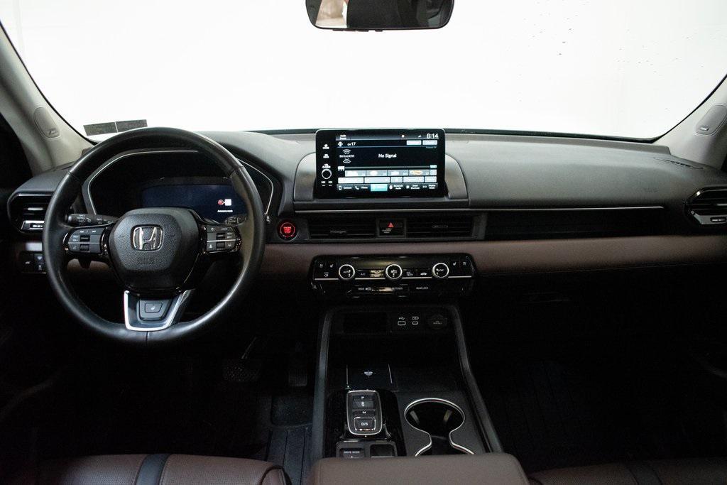 used 2023 Honda Pilot car, priced at $41,428