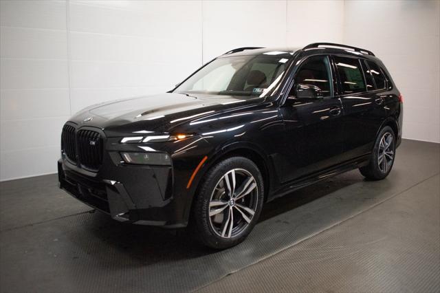 new 2025 BMW X7 car, priced at $121,005