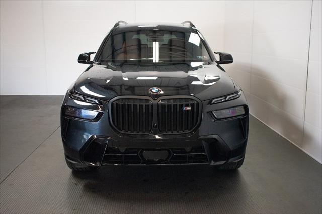 new 2025 BMW X7 car, priced at $121,005