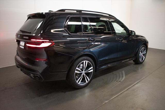 new 2025 BMW X7 car, priced at $121,005