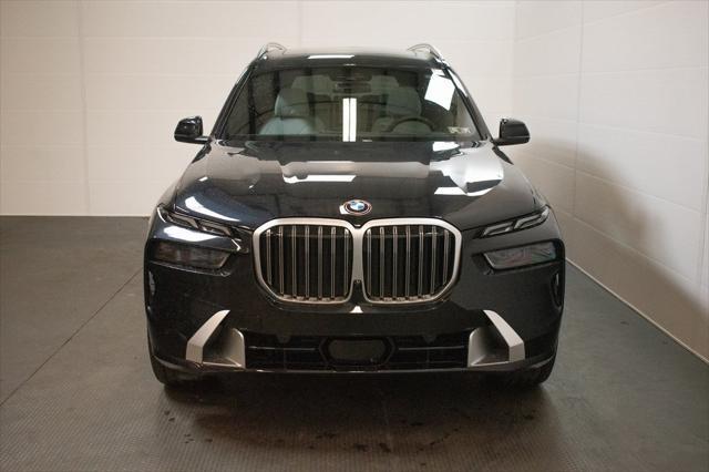 new 2025 BMW X7 car, priced at $93,205