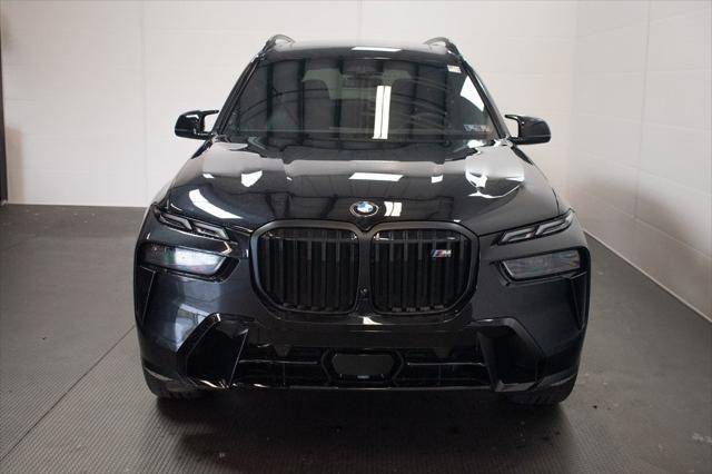 new 2025 BMW X7 car, priced at $120,405