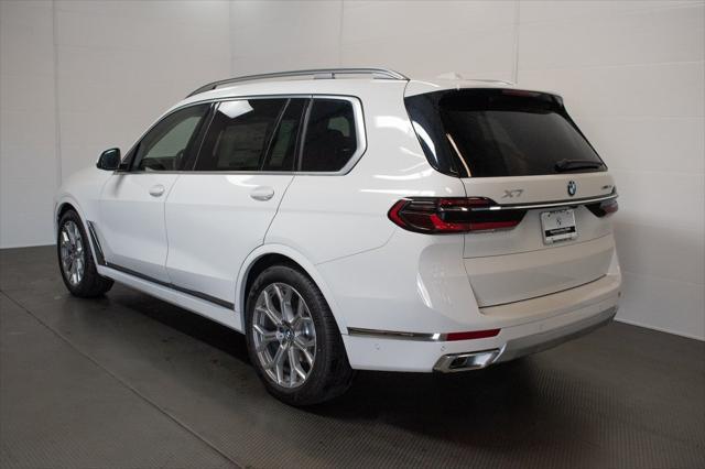 new 2025 BMW X7 car, priced at $93,725