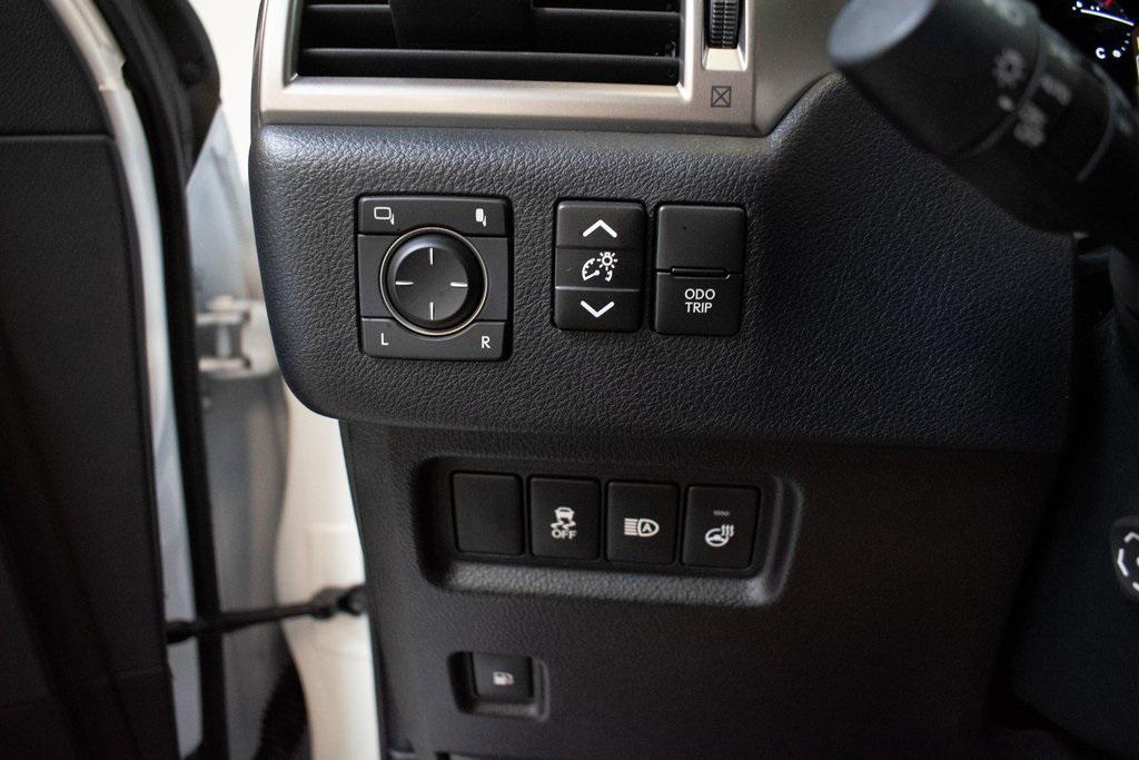 used 2023 Lexus GX 460 car, priced at $53,495