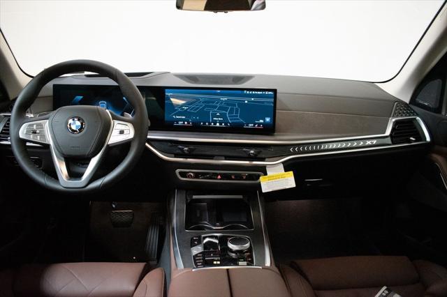 new 2025 BMW X7 car, priced at $92,205