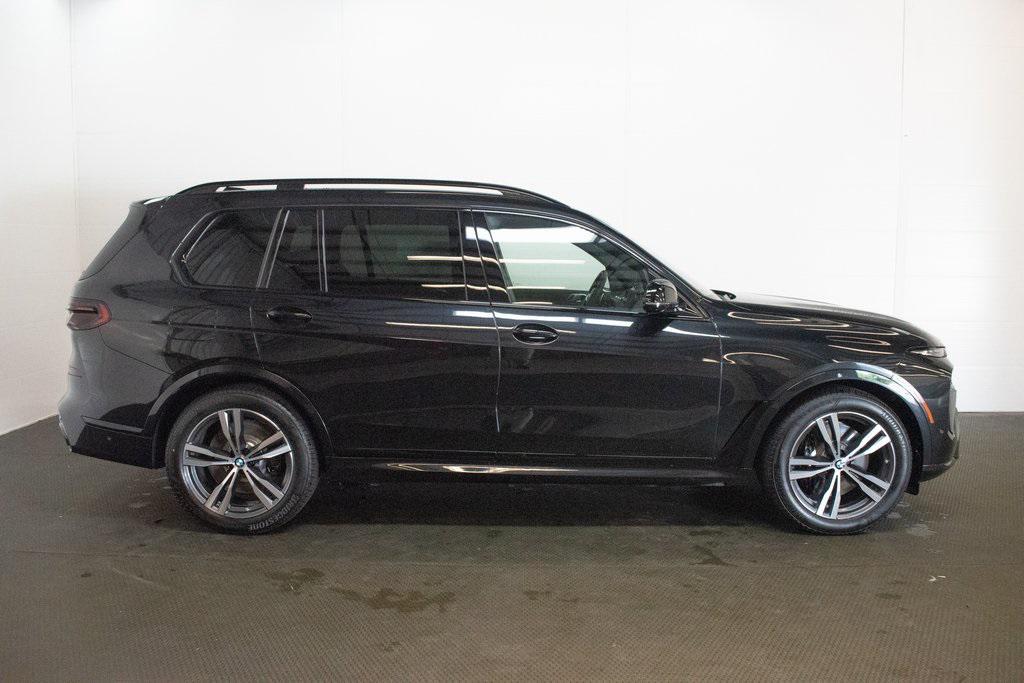 new 2026 BMW X7 car, priced at $122,580