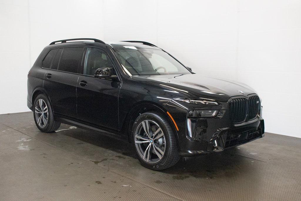 new 2026 BMW X7 car, priced at $122,580