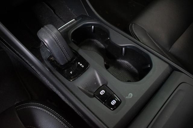 used 2020 Volvo XC40 car, priced at $24,500