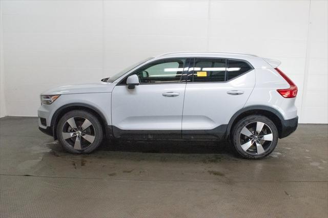 used 2020 Volvo XC40 car, priced at $24,500