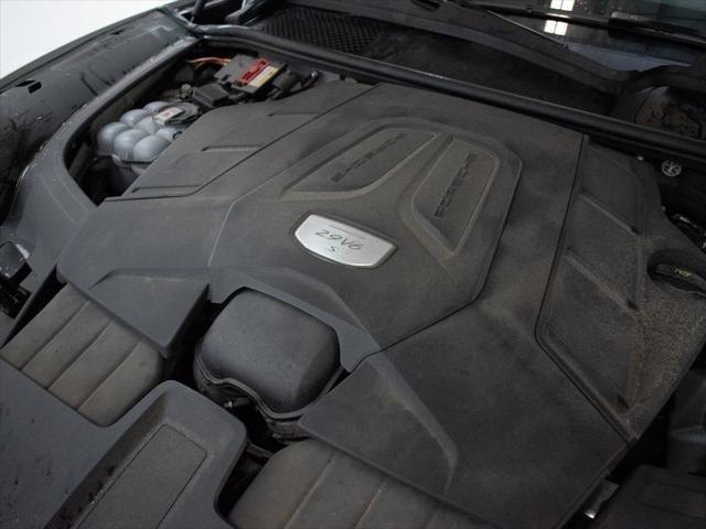 used 2022 Porsche Cayenne car, priced at $65,989