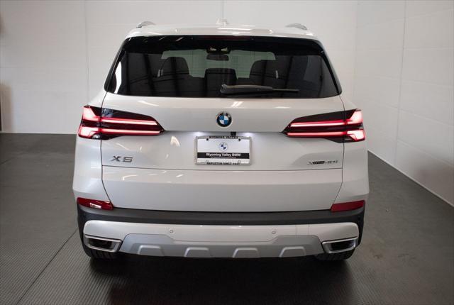 new 2025 BMW X5 car, priced at $75,025