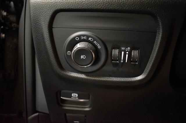 used 2024 Jeep Grand Cherokee car, priced at $39,500
