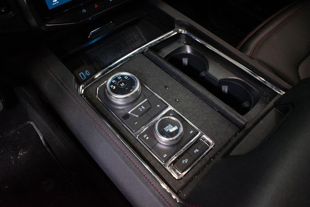used 2024 Ford Expedition car, priced at $58,000