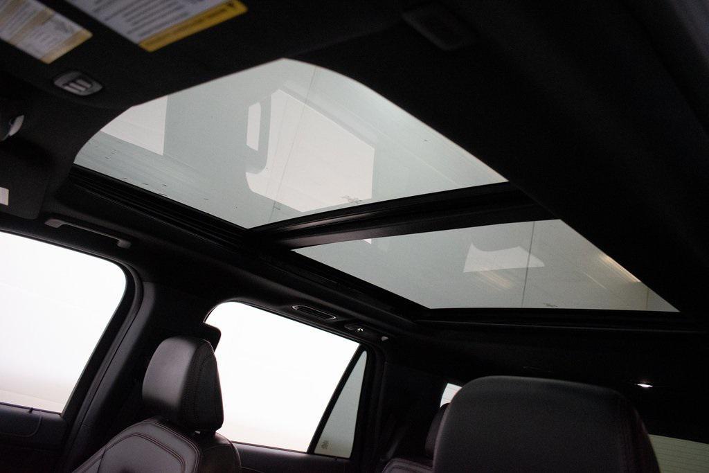 used 2024 Ford Expedition car, priced at $58,000