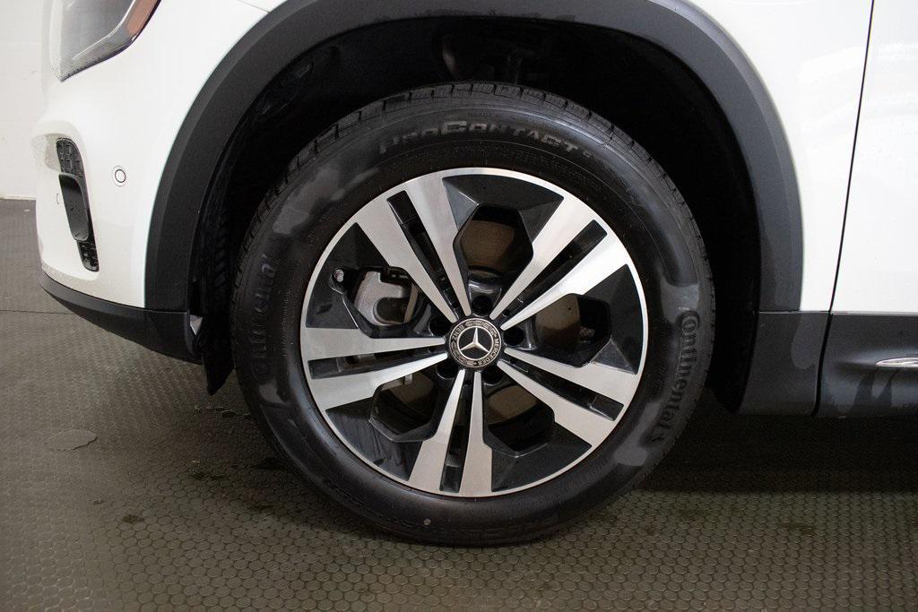 used 2024 Mercedes-Benz GLB 250 car, priced at $38,754