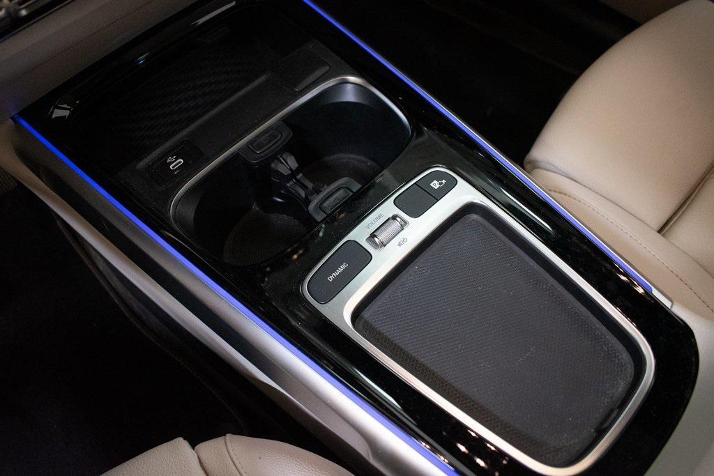 used 2024 Mercedes-Benz GLB 250 car, priced at $38,754