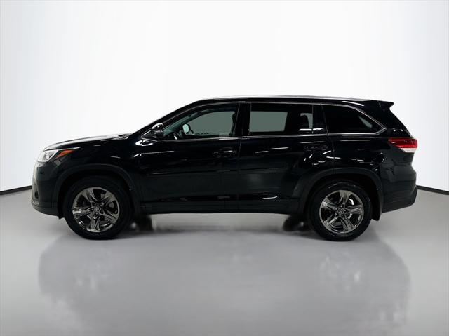 used 2018 Toyota Highlander car, priced at $23,499