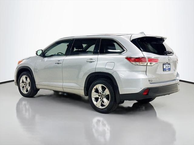 used 2016 Toyota Highlander car, priced at $18,995