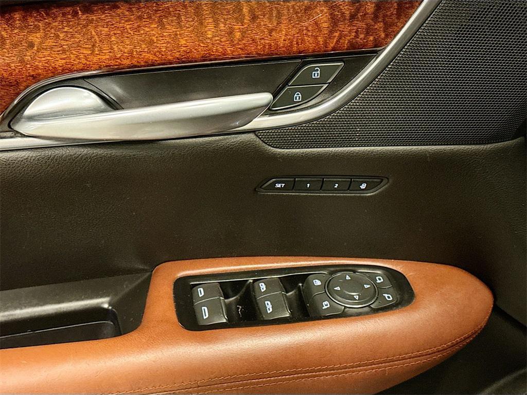 used 2019 Cadillac XT5 car, priced at $18,250