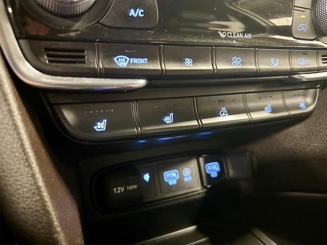 used 2020 Hyundai Santa Fe car, priced at $20,995