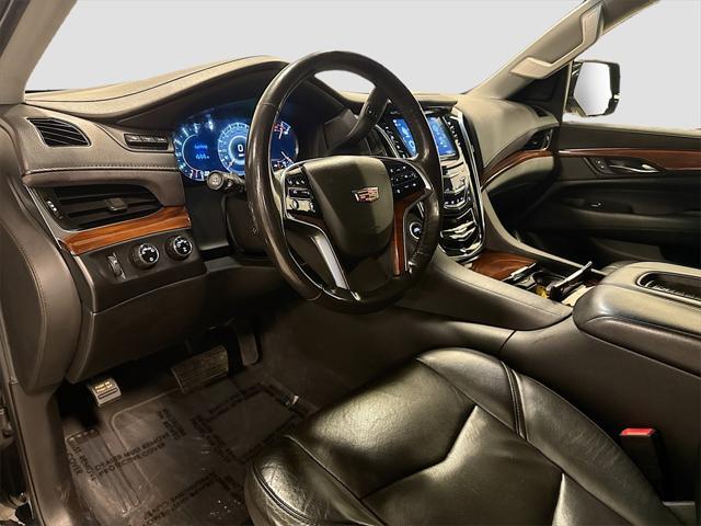 used 2019 Cadillac Escalade ESV car, priced at $25,343