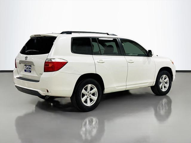 used 2010 Toyota Highlander car, priced at $8,599