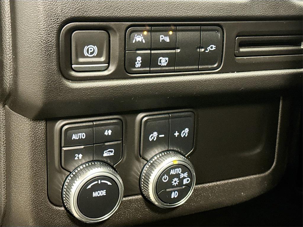 used 2022 GMC Yukon car, priced at $44,500