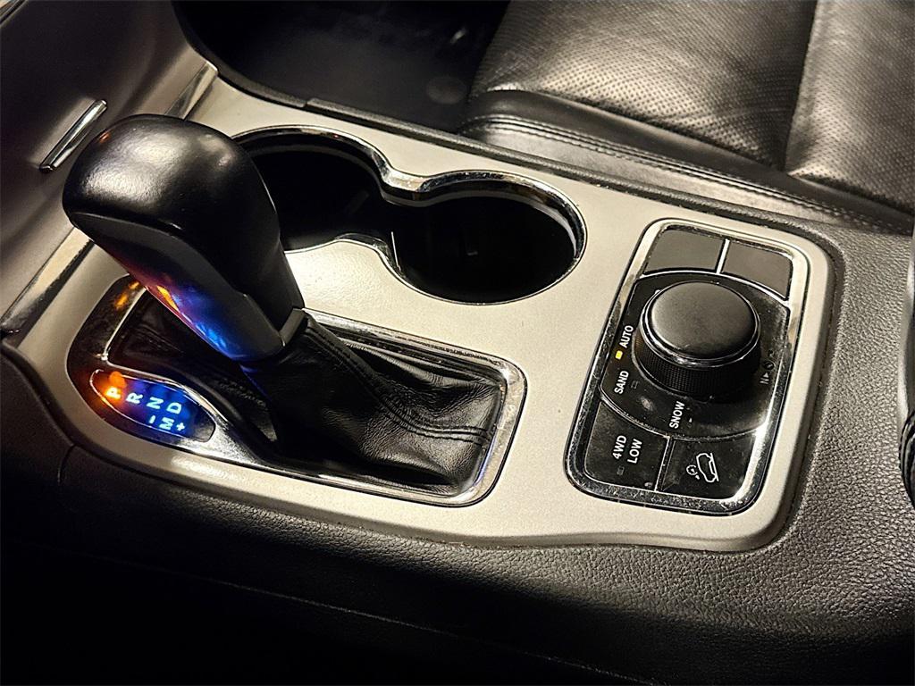 used 2019 Jeep Grand Cherokee car, priced at $17,495
