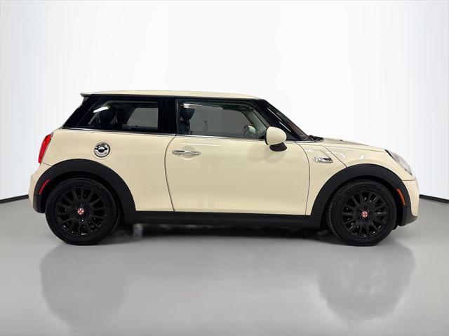 used 2014 MINI Hardtop car, priced at $8,995