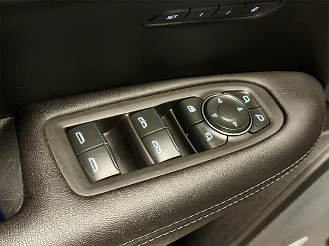 used 2022 Cadillac XT5 car, priced at $33,995